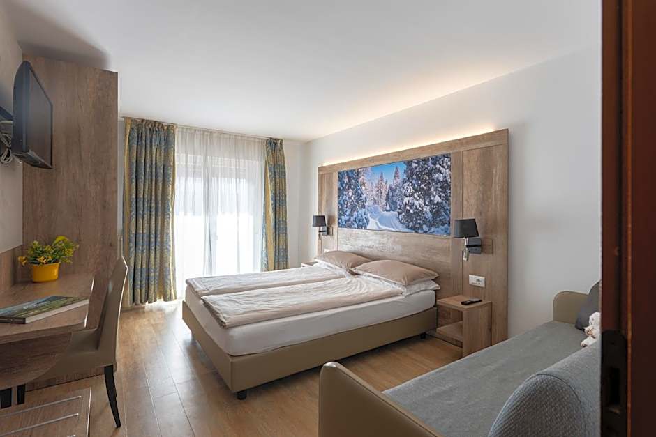 Hotel Alpen