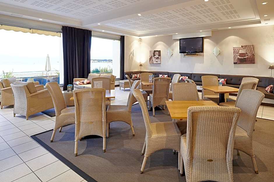 Hôtel Vacances Bleues Villa Caroline