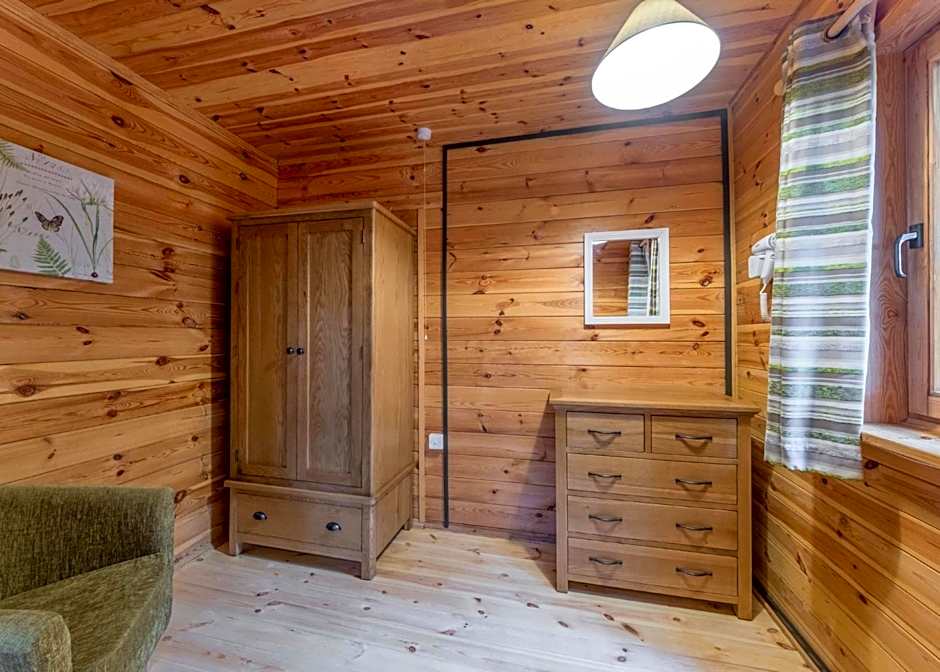 Woodland Park Lodges