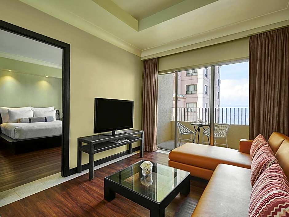 Movenpick Hotel Mactan Island Cebu