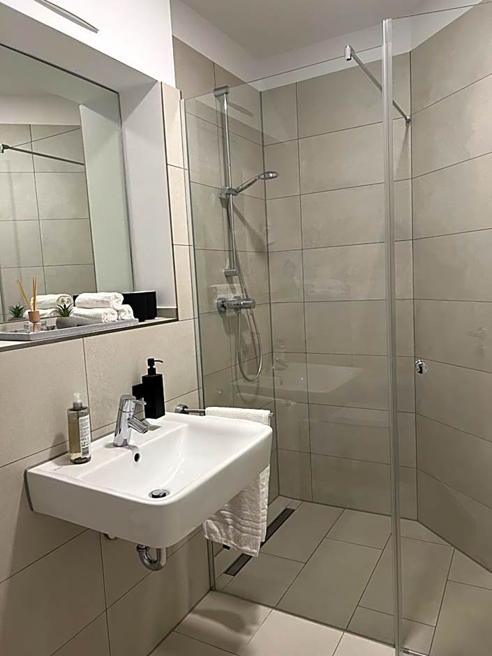 Vorgebirgsblick Ruhige Gästezimmer mit Self-Check-in