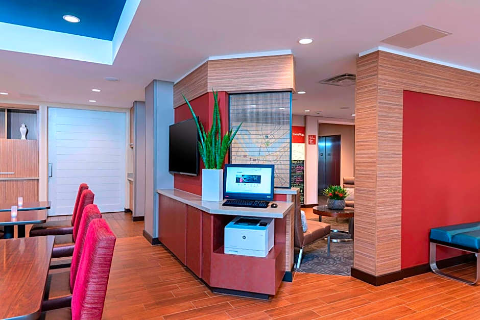 TownePlace Suites by Marriott Louisville North