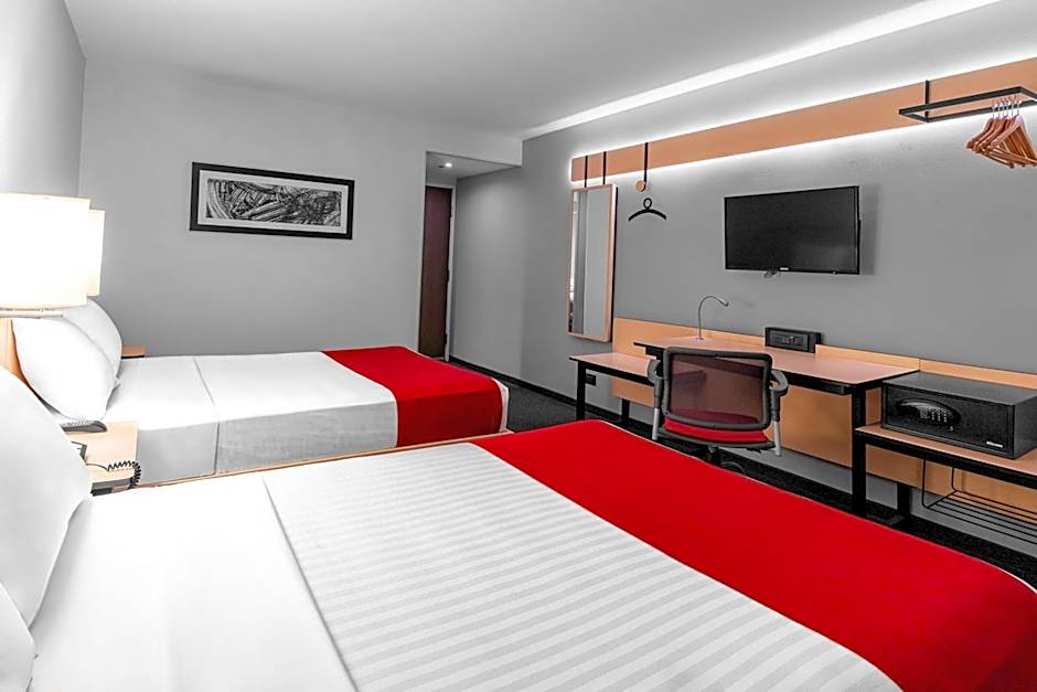 City Express Plus by Marriott Guadalajara Expo