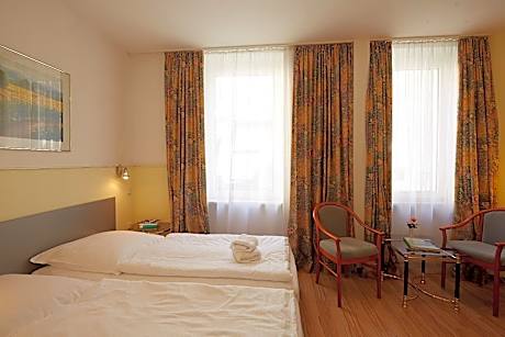 Deluxe 1 Bedroom