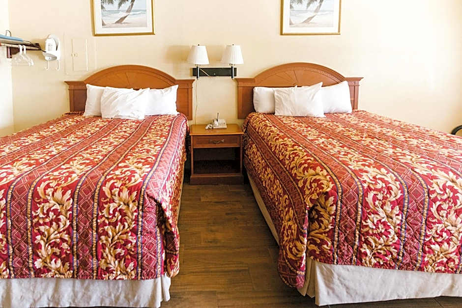 Summer Breeze Motel