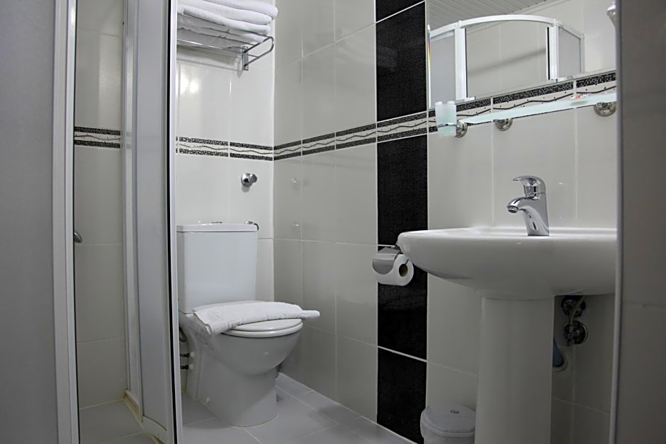Hotel Ave Maria