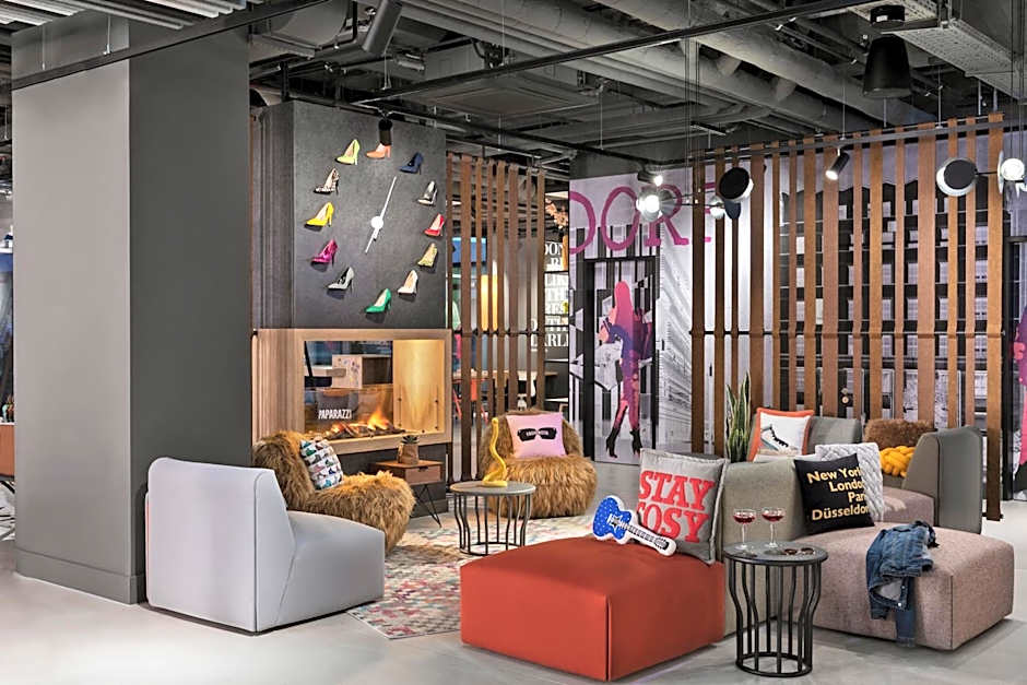 Moxy Duesseldorf City