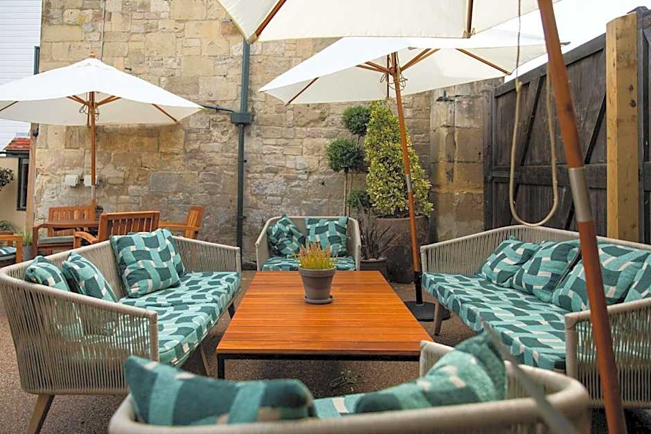 The Lamb Inn