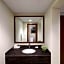DoubleTree by Hilton Muscat Qurum