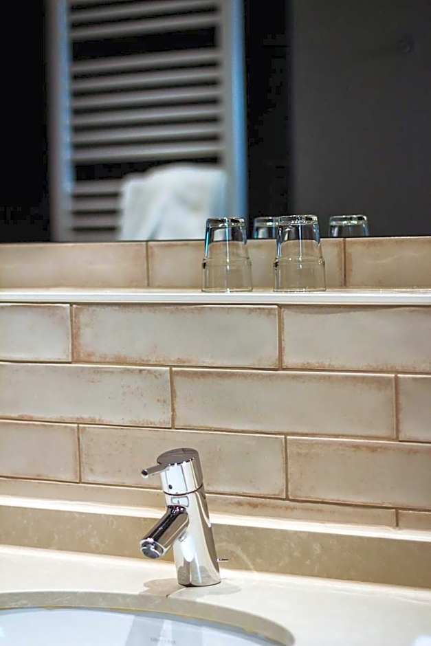 Hotel Goldene Traube - by Neugart