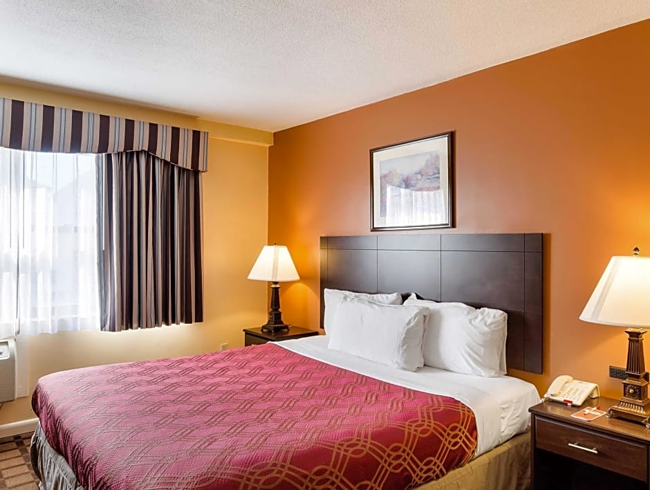 Econo Lodge Boston-Malden