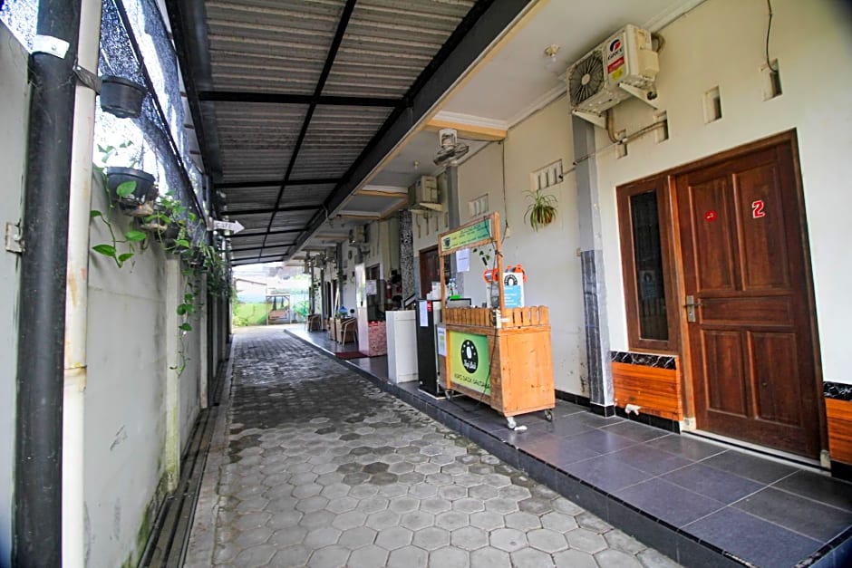 Capital O 2258 Santana Syariah Guest House