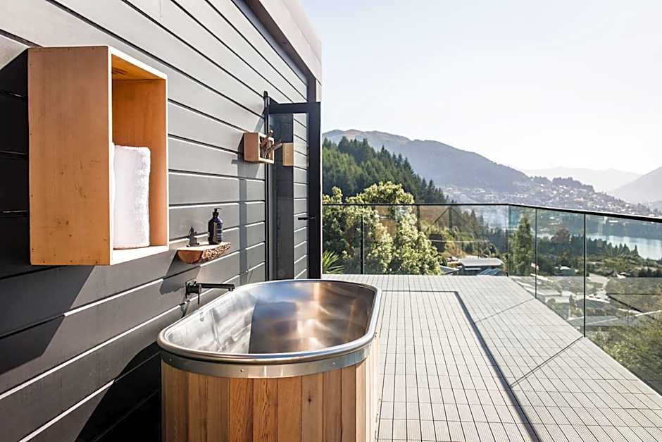 Kamana Lakehouse