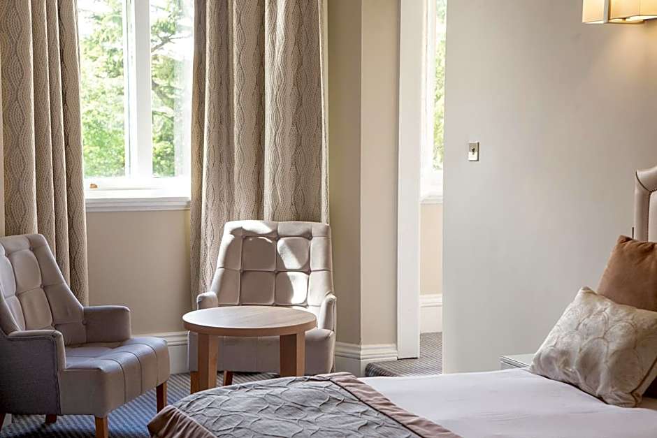 Wroxall Abbey Hotel & Estate
