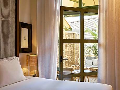 Double or Twin Room with Terrace