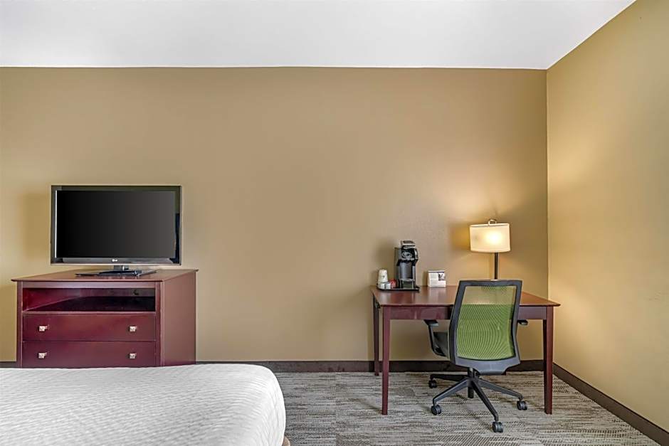 Best Western Plus Chalmette Hotel