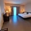 Inn Naples Airport