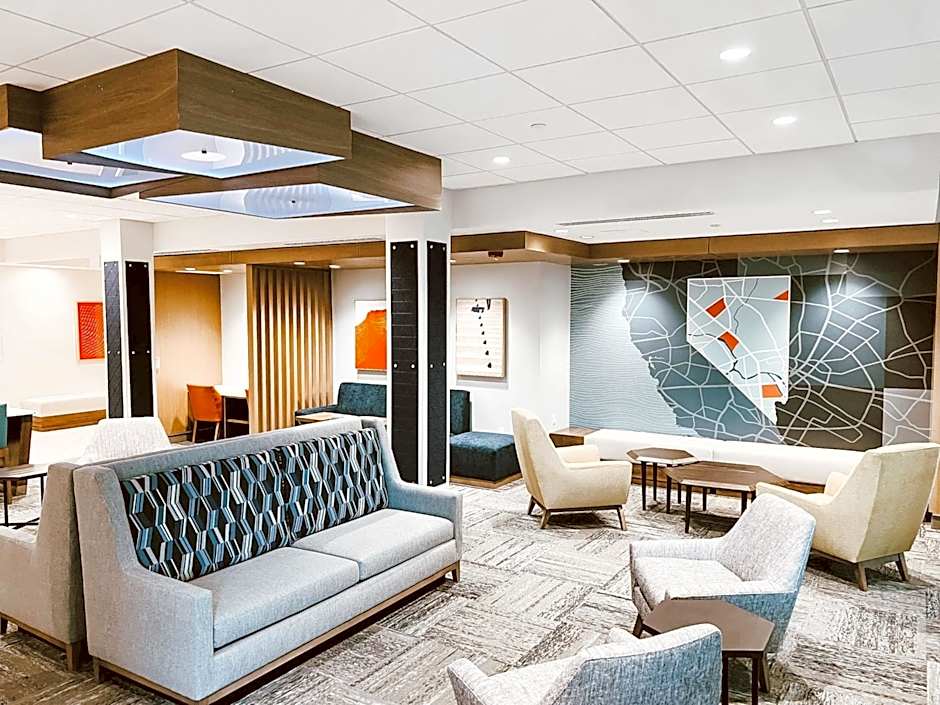 Holiday Inn Express And Suites Henderson South - Boulder City By IHG