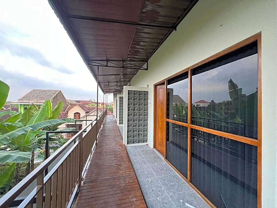 Nofrah House Syariah Mitra RedDoorz