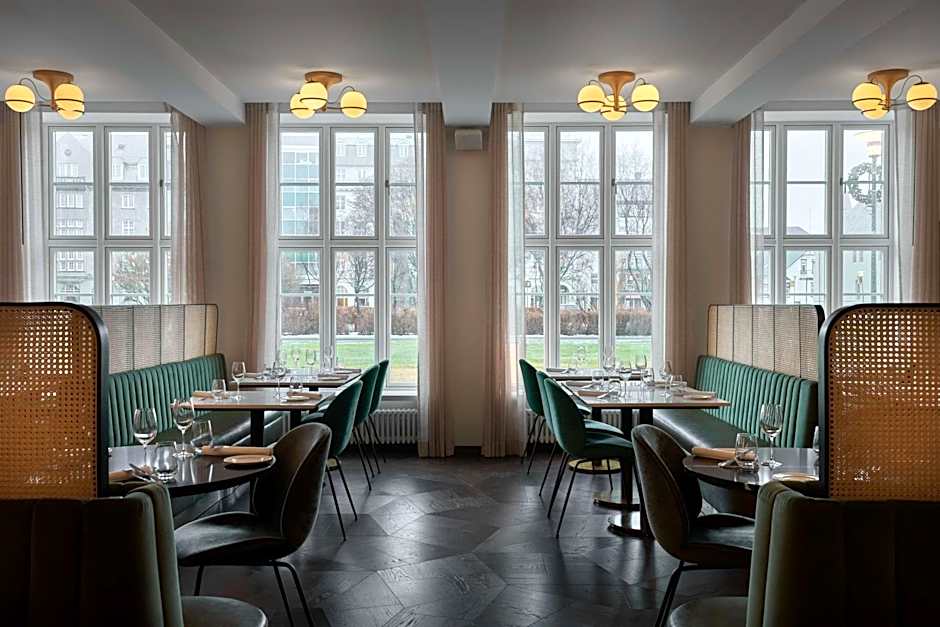 Iceland Parliament Hotel, Curio Collection by Hilton
