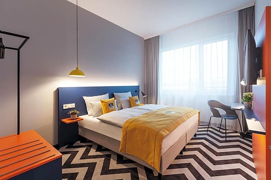 Holiday Inn - the niu Form Stuttgart Feuerbach By IHG