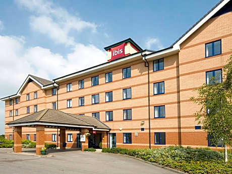 ibis Rotherham East - (M18 / M1)