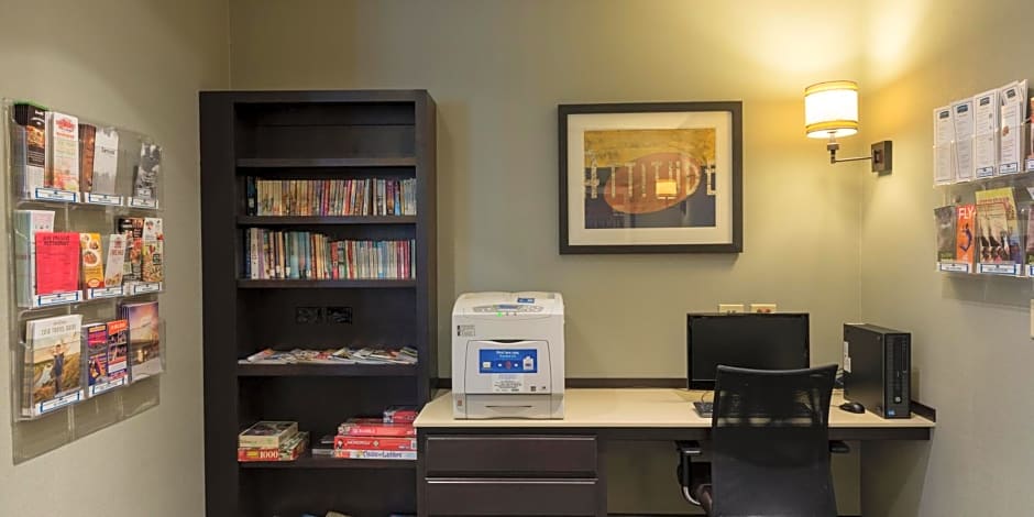 Staybridge Suites Fargo By IHG