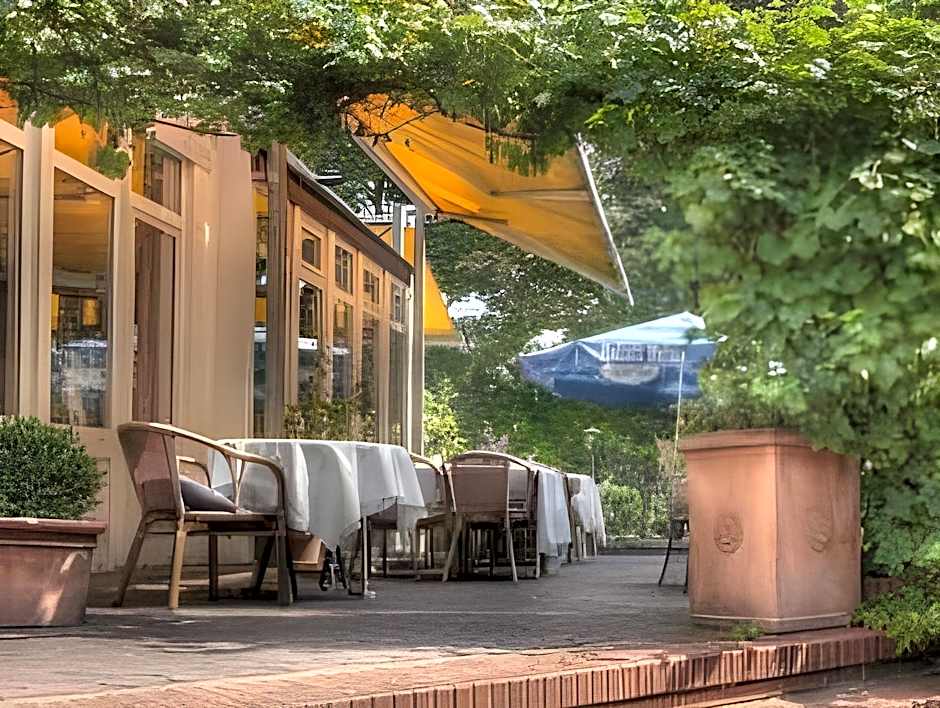 Parkhotel Frankfurt Airport