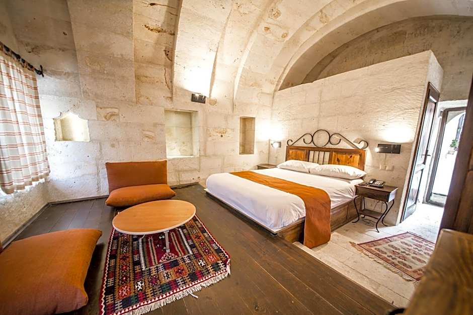 Harkasos Cave Hotel