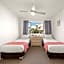 Surfside Buddina Beachfront 3bed Apt - Direct Beach Access