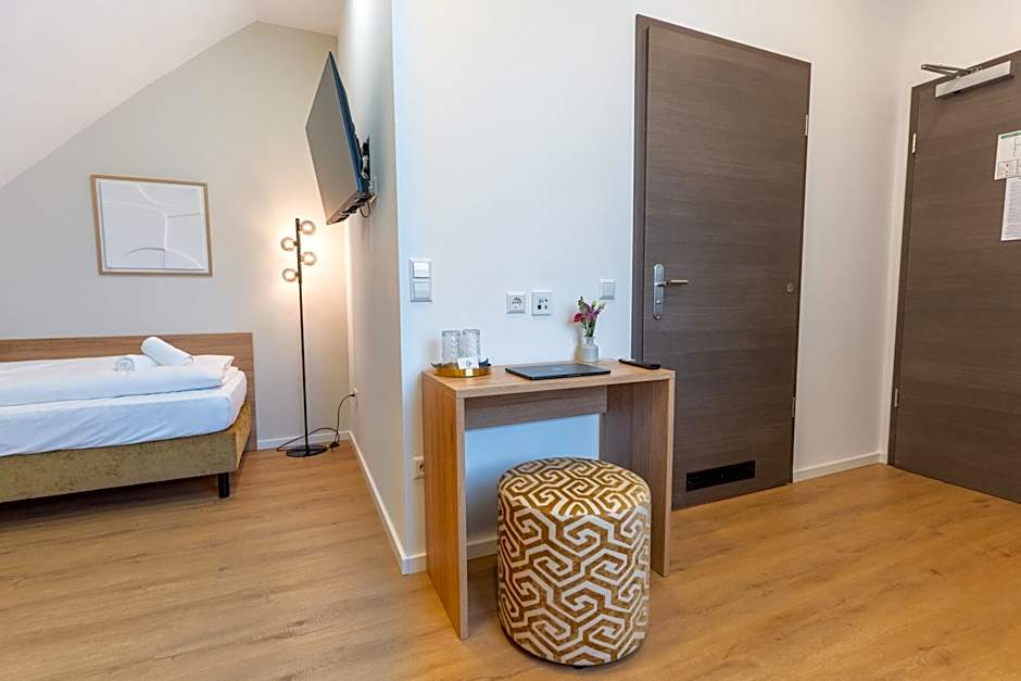 Chérisy Hotel Konstanz - Self Check-in Only