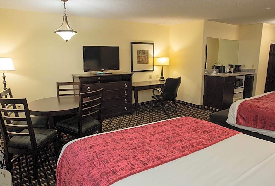 Evangeline Downs Hotel, Ascend Hotel Collection