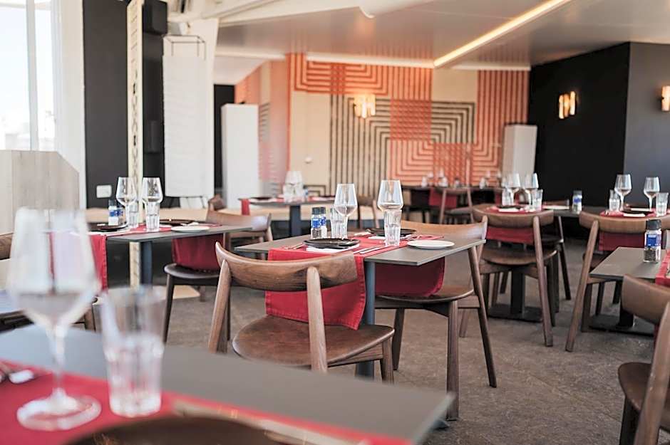 db San Antonio Hotel + Spa All Inclusive