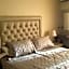 Queens Leriotis Hotel