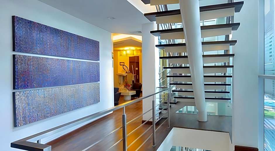 Sukhumvit Suites Hotel