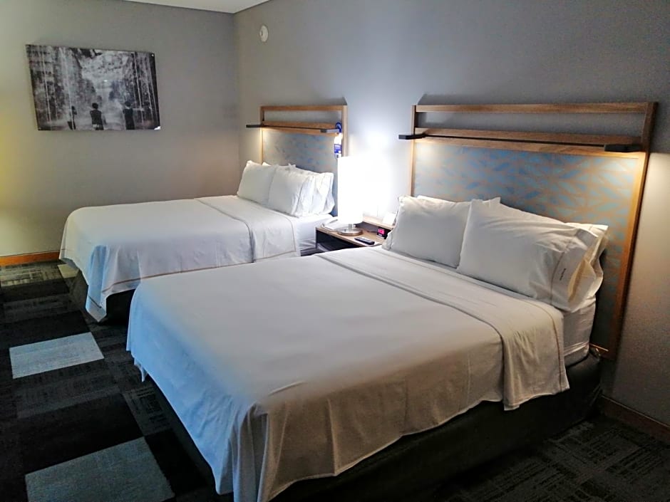 Holiday Inn Express Mexico Reforma By IHG