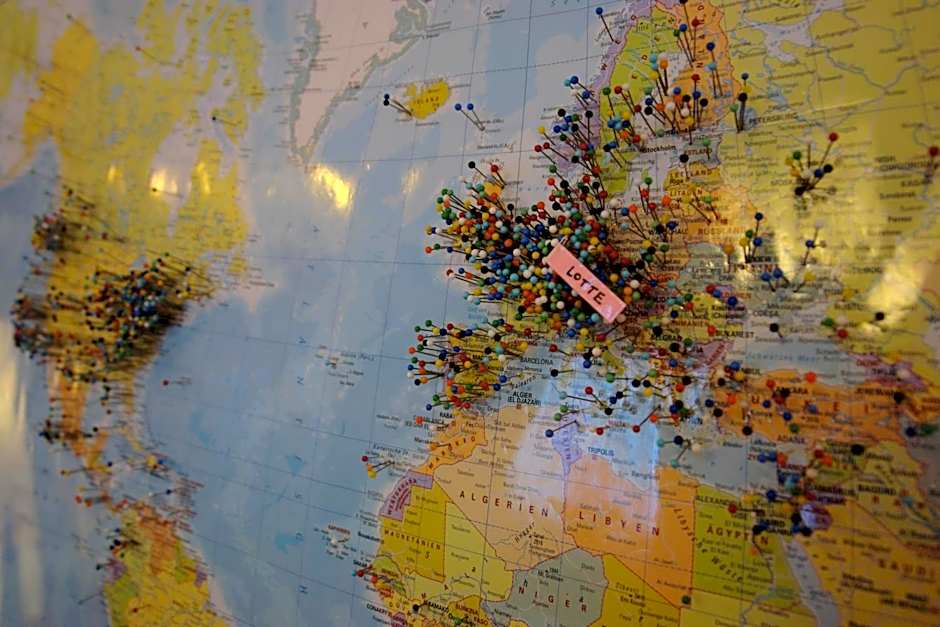 Lotte - The Backpackers