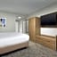 Holiday Inn Express Hotel & Suites Greensboro - Airport Area By IHG