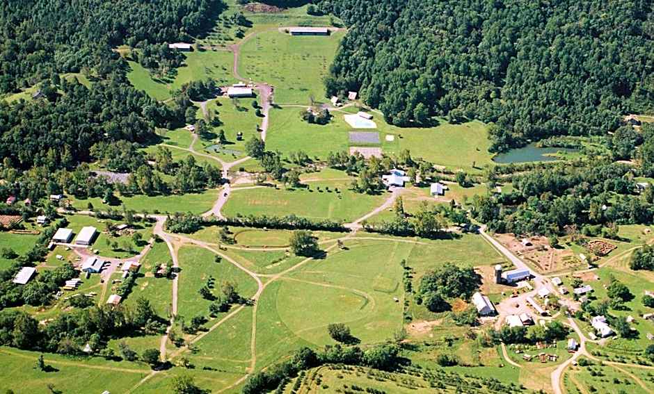 Graves Mountain Farm & Lodges