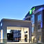 Holiday Inn Express and Suites Carlisle Harrisburg