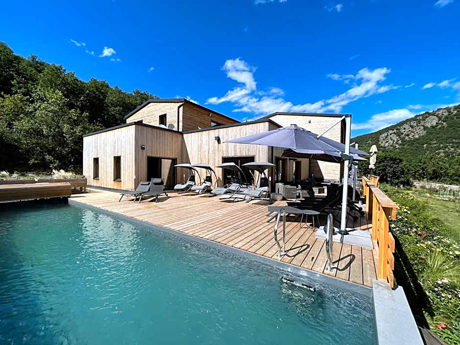 Le Volcan des Sens, chambres d'hotes de luxe et SPA privatif