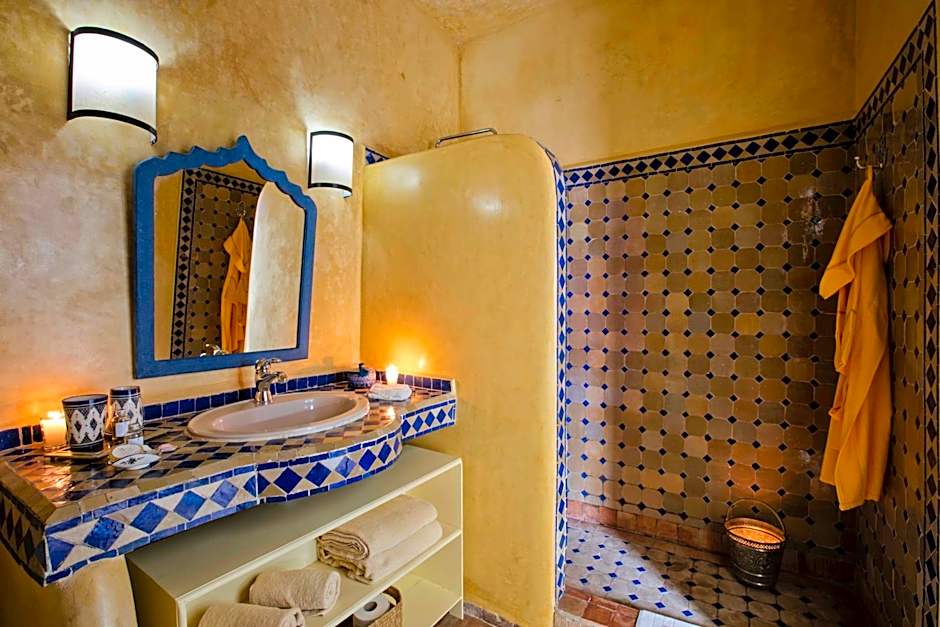 Riad Emotion