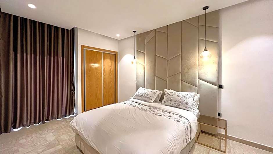 Family 3 Bedrooms- By AppartAli