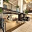 Hilton Orrington / Evanston