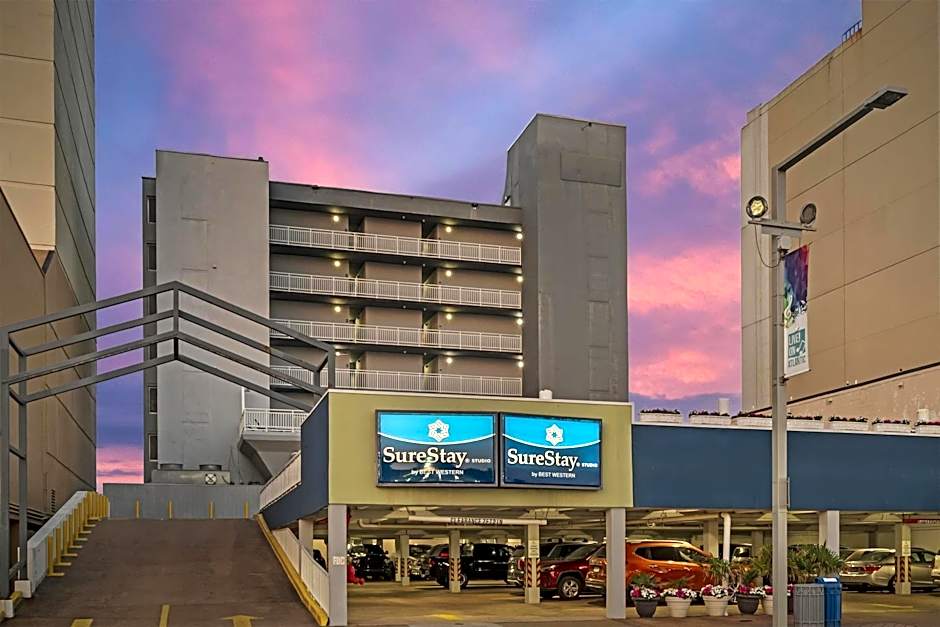 SureStay Studio by Best Western Virginia Beach Oceanfront