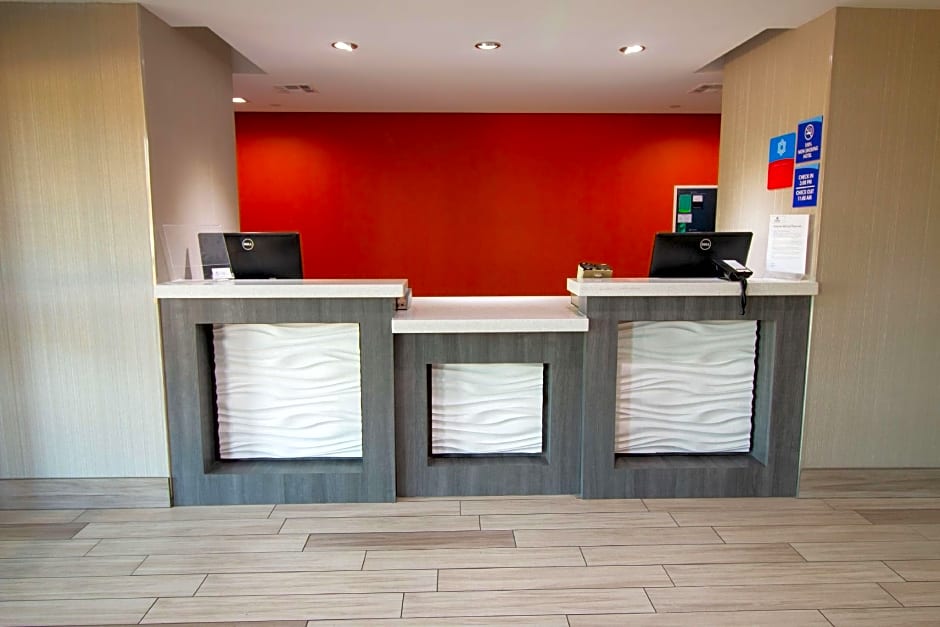 SureStay Plus Hotel by Best Western Tulsa East