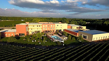 Fuente Mayor Hotel & Casino