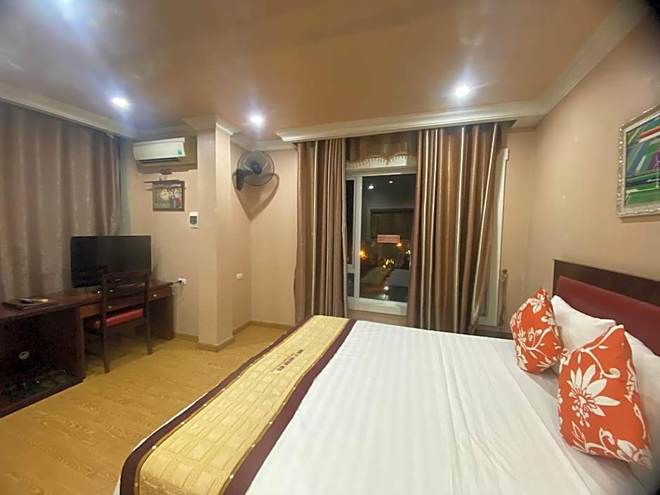 Hồng Kỳ Boutique Hotel