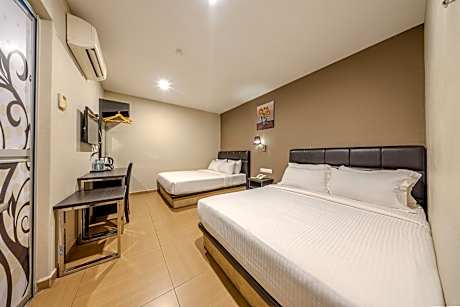 Superior Quadruple Room - No Window