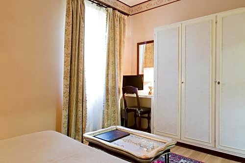 Photo 1 of 8 of Classic Double Room